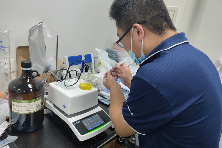 维科美拓WKT-A9卡尔费休水分测定仪在北京擎科生物科技有限公司的应用